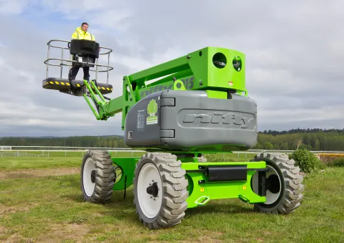 HR15 15m Diesel Knuckle Boom - Access Hire